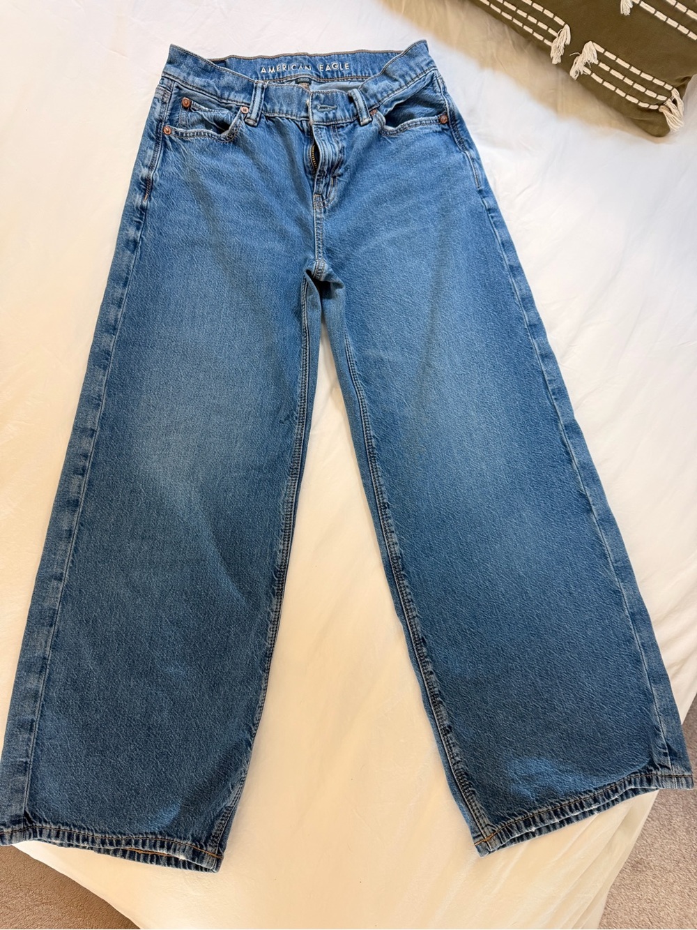 American Eagle Outfitters Women’s Wide Leg Jeans - Blue